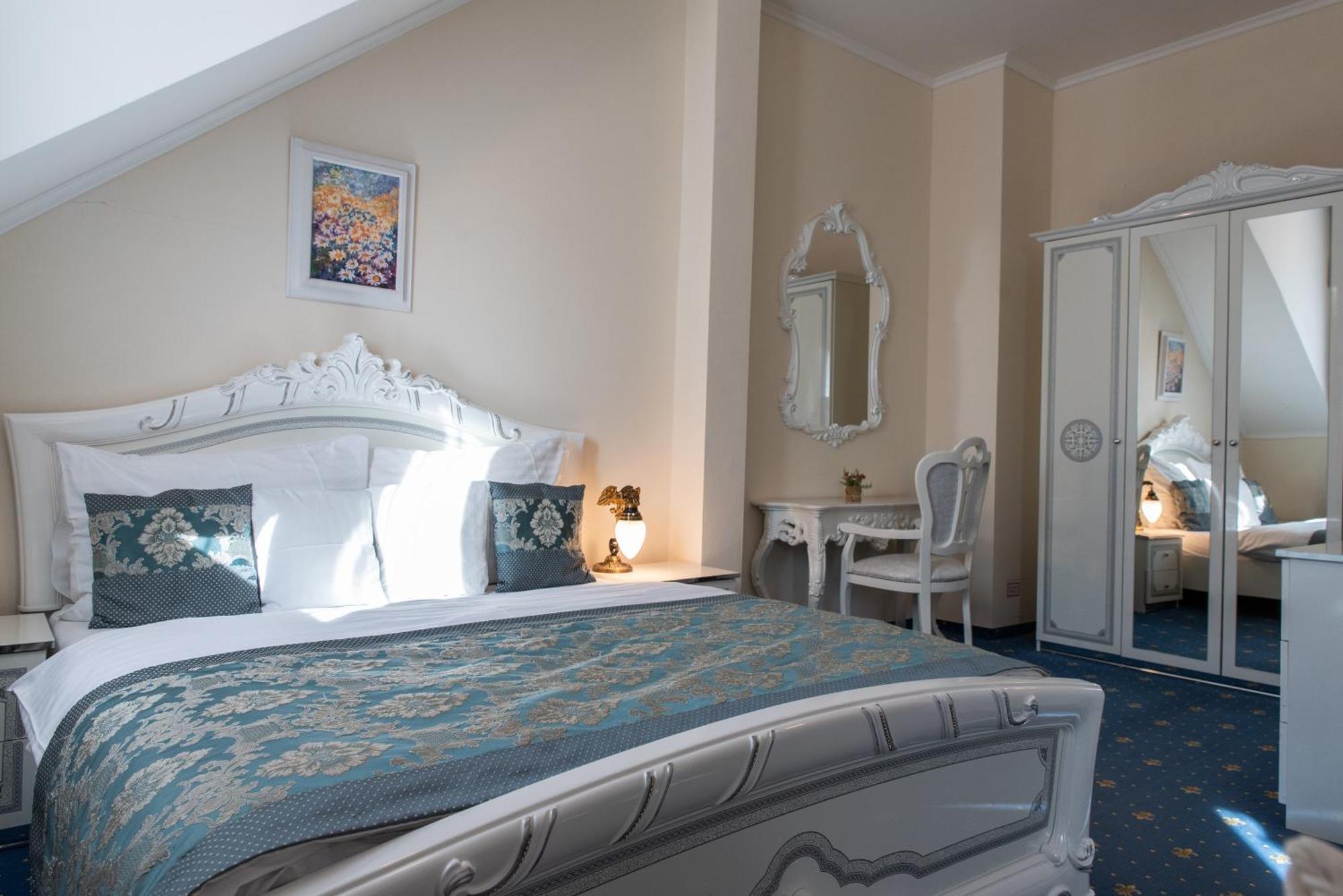 Hotel Viliam Frano Nitra Luaran gambar