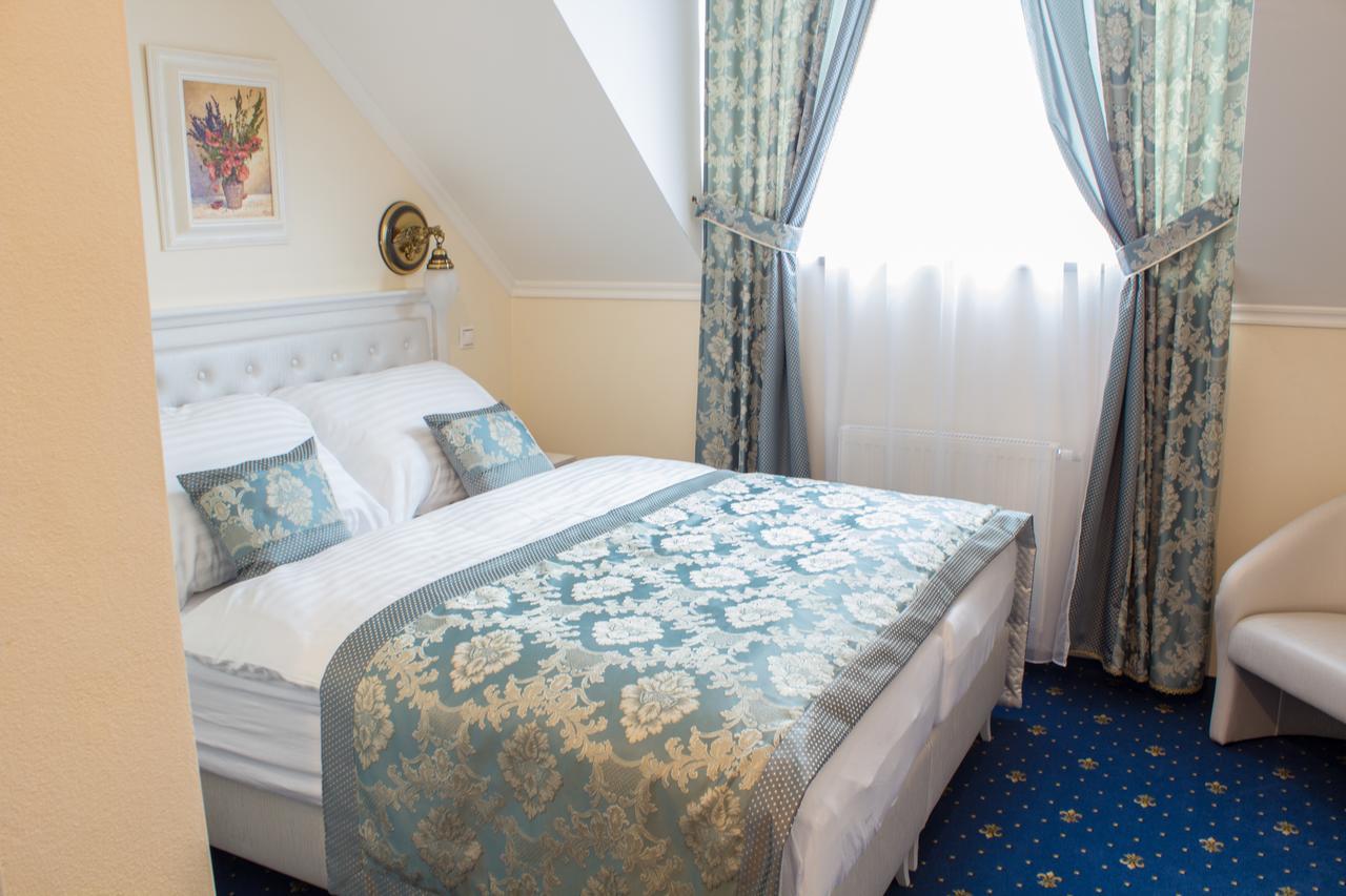 Hotel Viliam Frano Nitra Luaran gambar