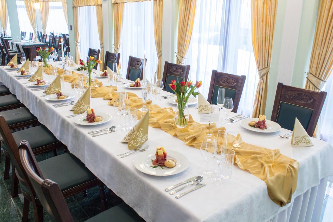 Hotel Viliam Frano Nitra Luaran gambar