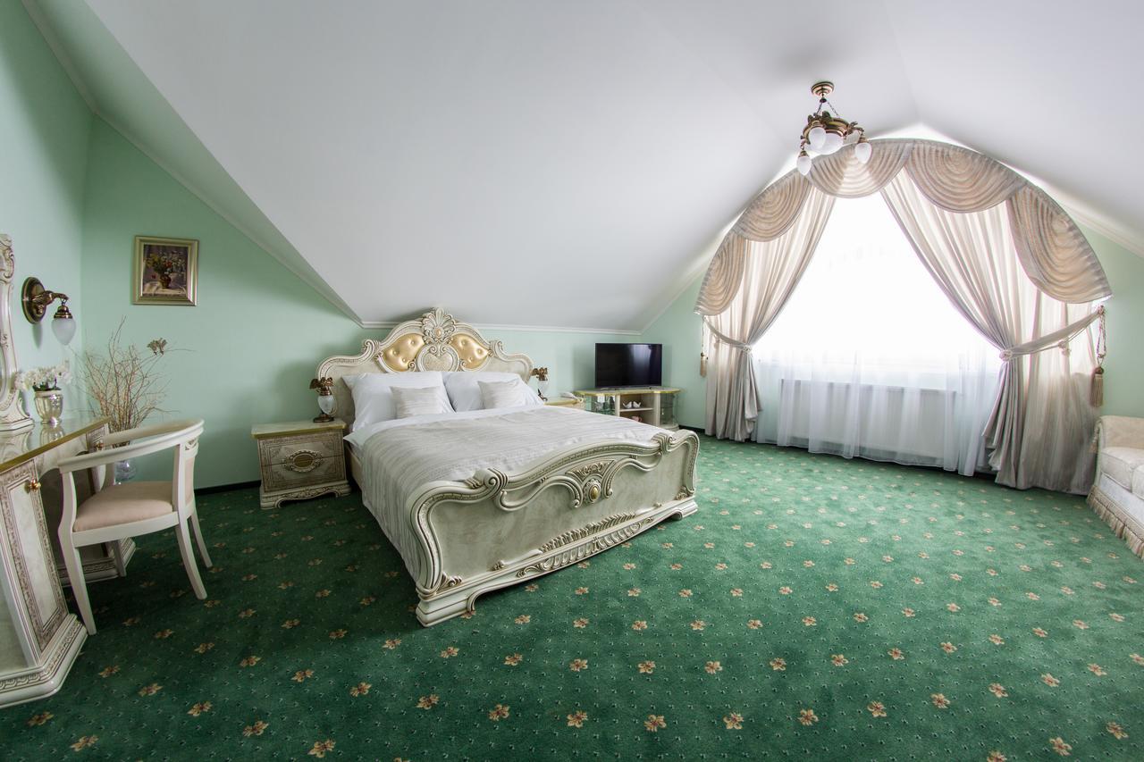 Hotel Viliam Frano Nitra Luaran gambar