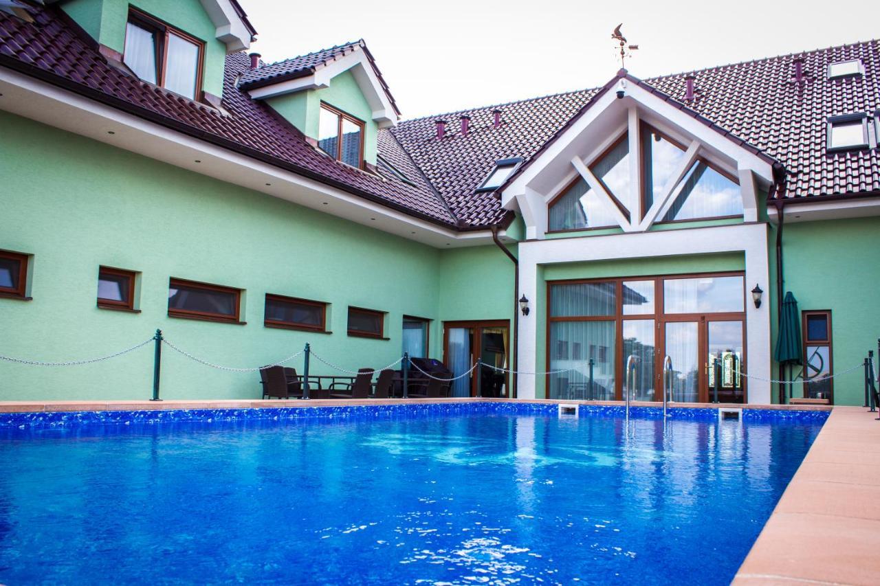 Hotel Viliam Frano Nitra Luaran gambar